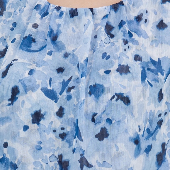 Blue Floral Sleeveless Top - Picture 7 of 10